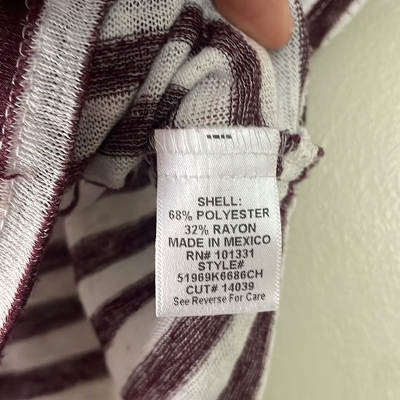 Charlotte Russe Burgandy & White Striped Top- Size Medium - Picture 5 of 5